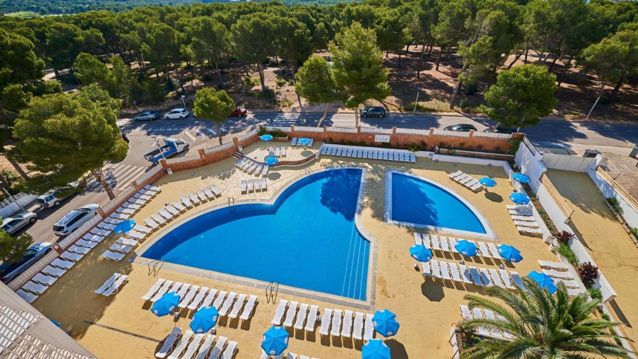 Aparthotel Inter2: New Self-Check-In Apartments with Garage Salou Exterior photo
