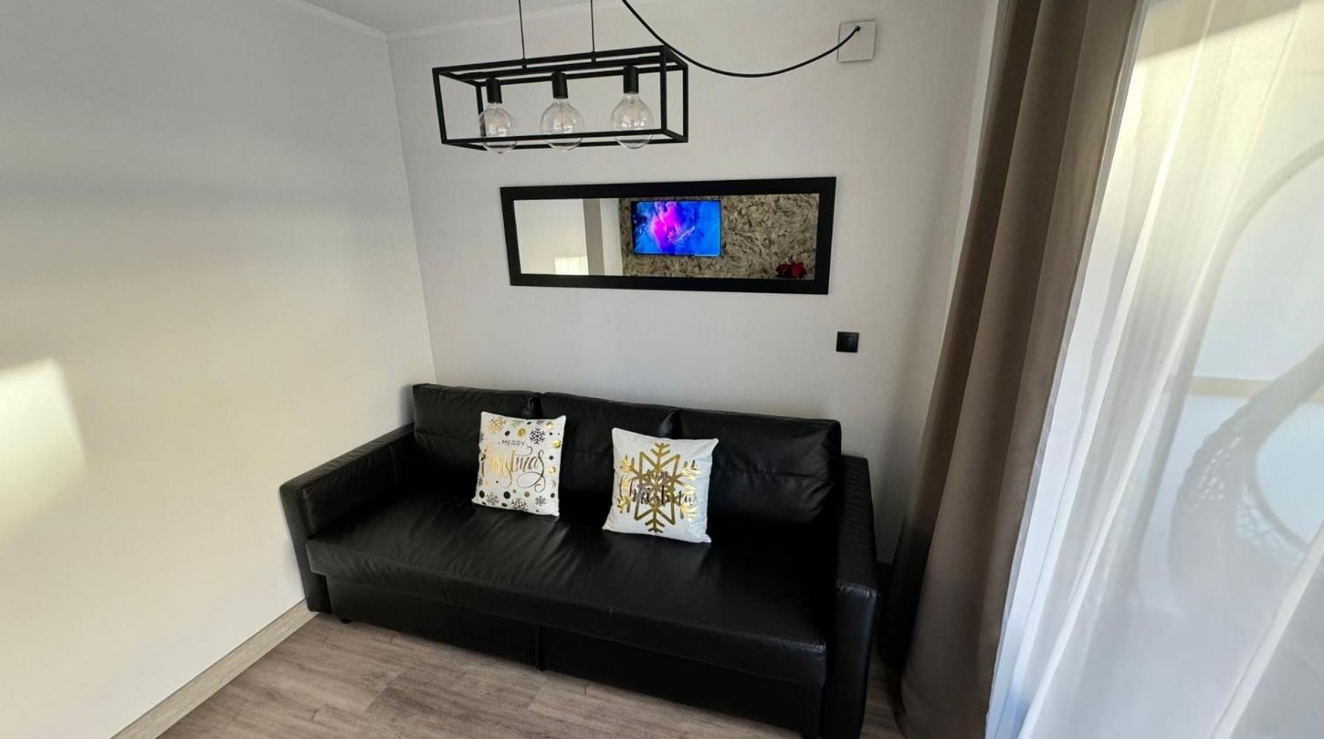 Aparthotel Inter2: New Self-Check-In Apartments with Garage Salou Exterior photo