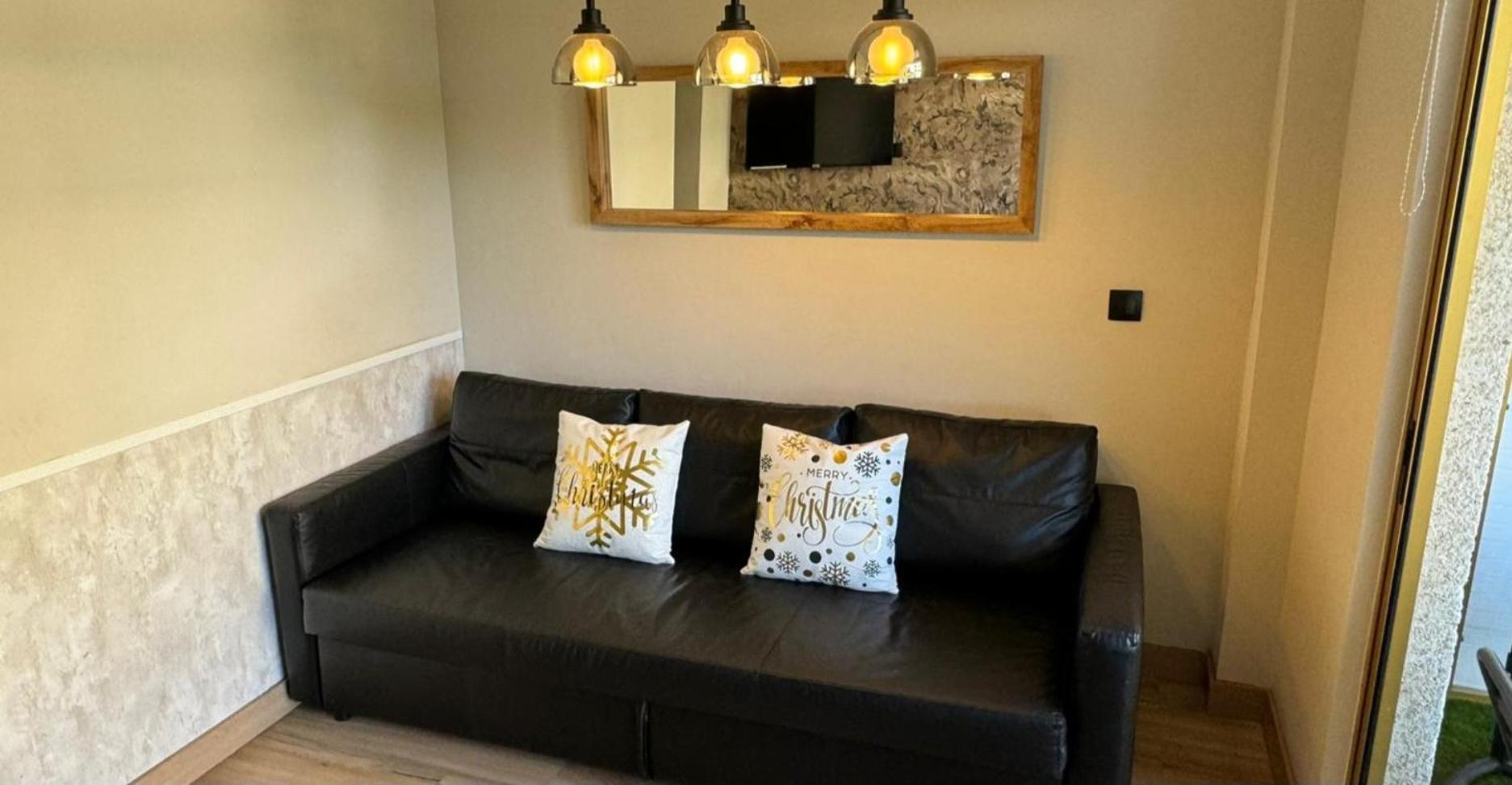 Aparthotel Inter2: New Self-Check-In Apartments with Garage Salou Exterior photo